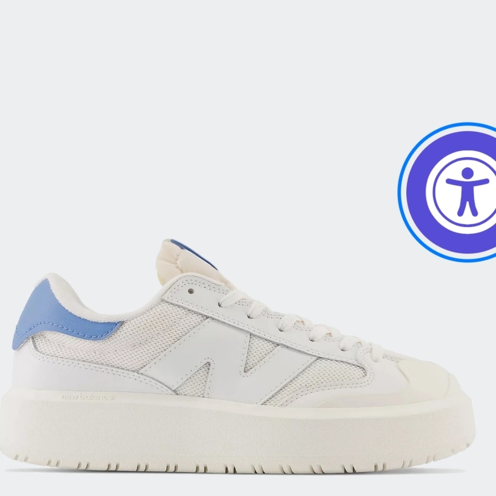 New Balance White and Blue Sneakers Unisex Ct302